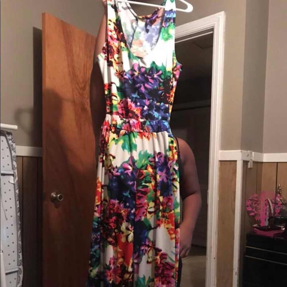 Jumpsuit w/ backout
